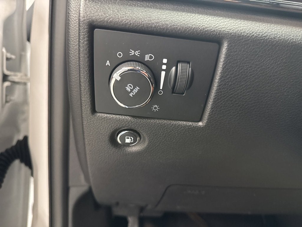 2020 Jeep Grand Cherokee Summit