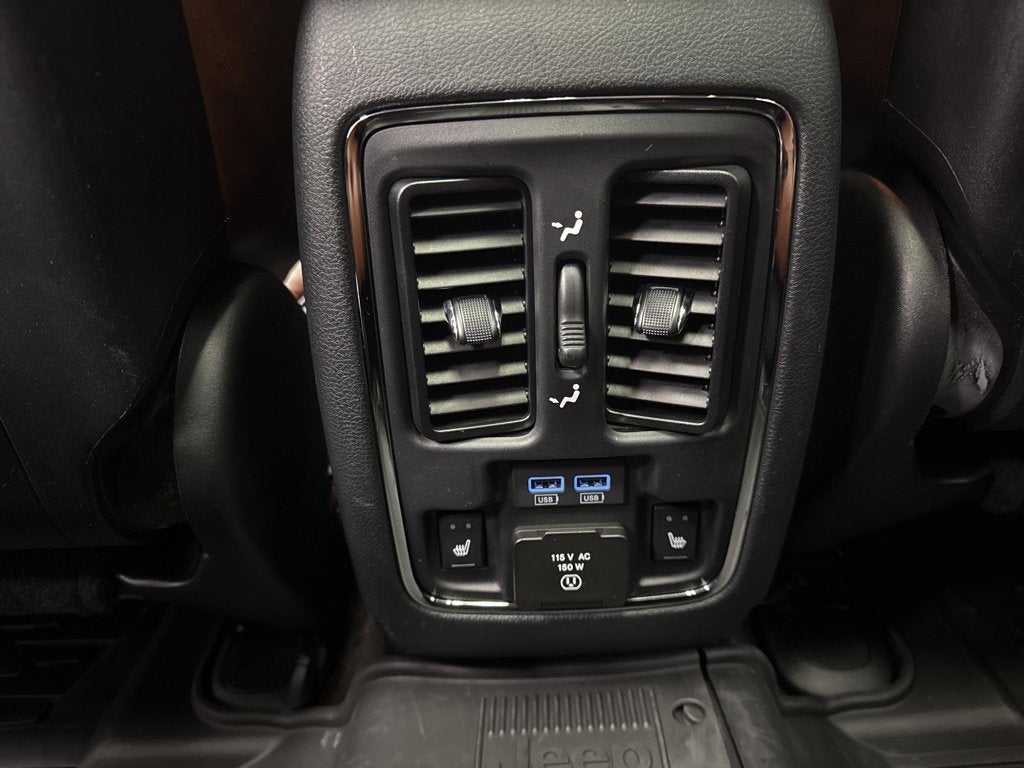 2020 Jeep Grand Cherokee Summit