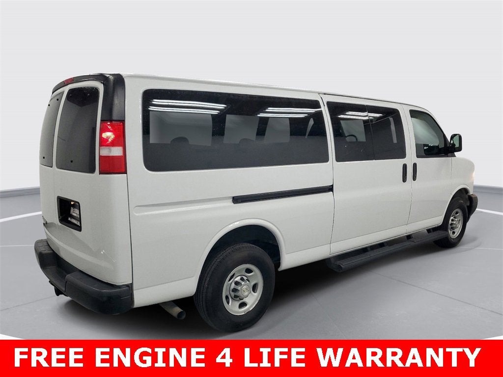 2021 Chevrolet Express Passenger 3500 1LS