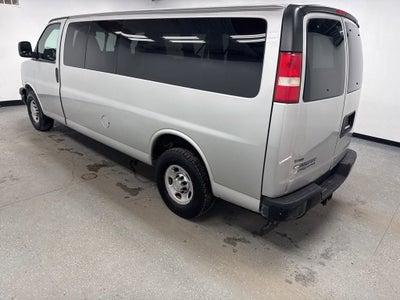 2011 Chevrolet Express Passenger 3500 1LS