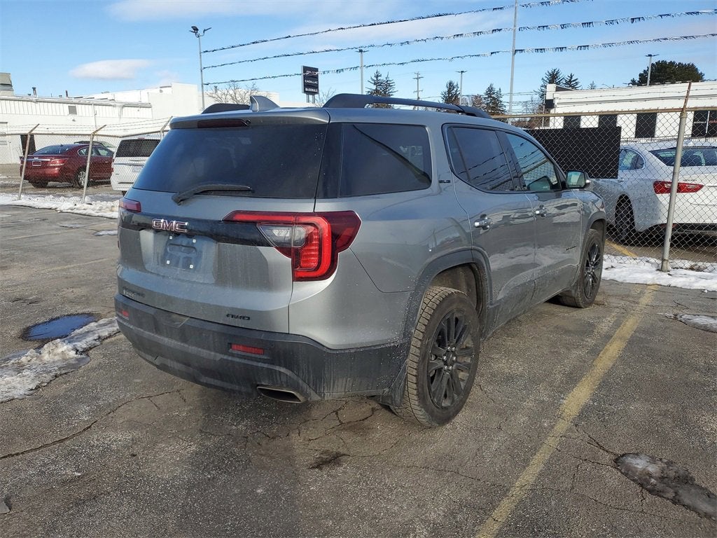 2023 GMC Acadia SLE