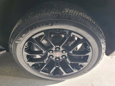 2022 GMC Yukon XL SLE