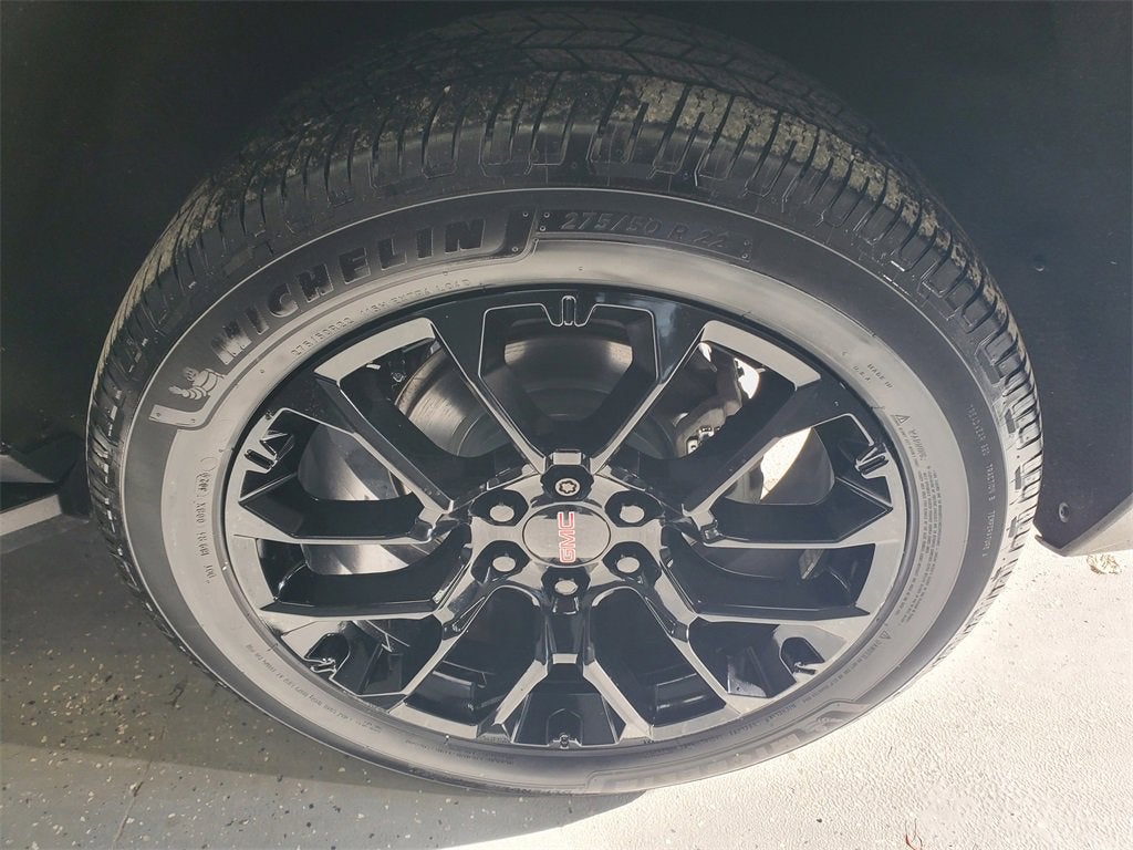 2022 GMC Yukon XL SLE