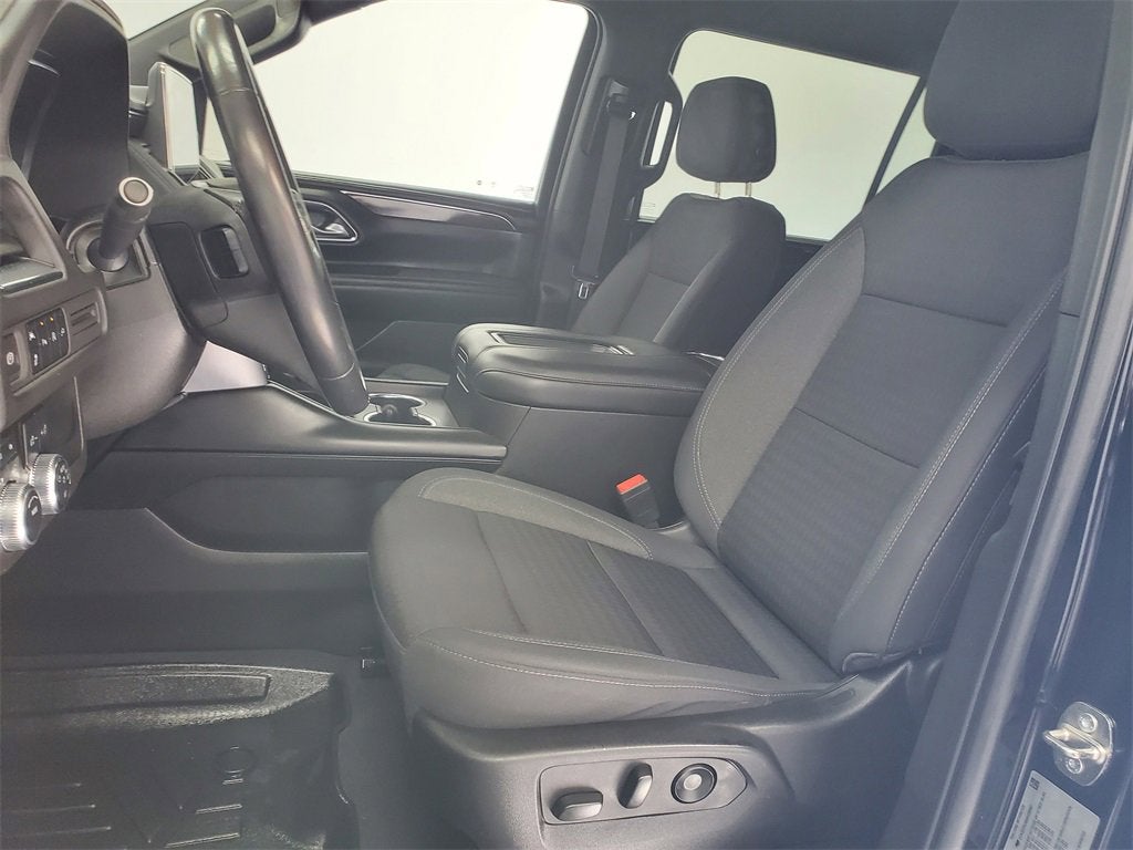 2022 GMC Yukon XL SLE