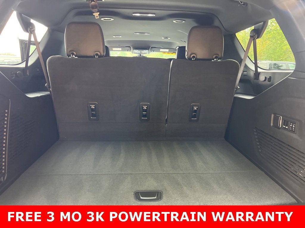 2022 GMC Yukon XL SLT