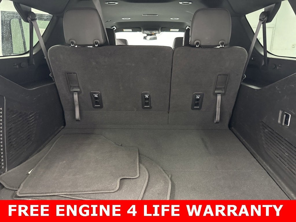 2024 Chevrolet Suburban LT