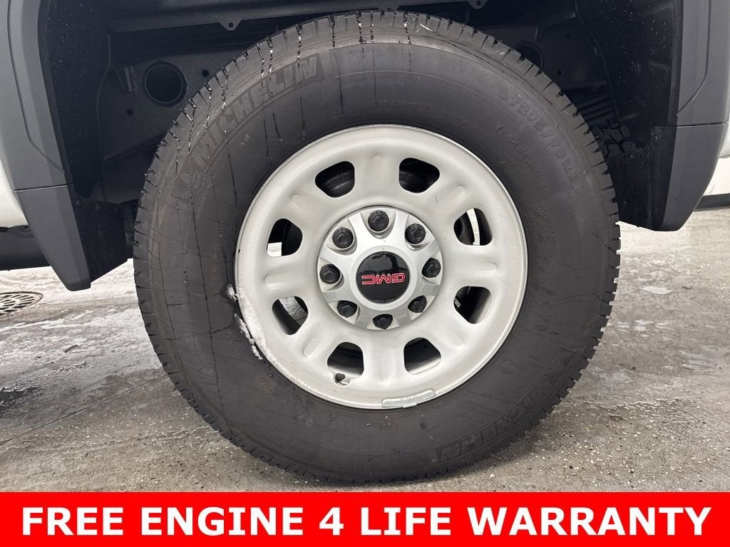 2024 GMC Sierra 2500 HD Pro