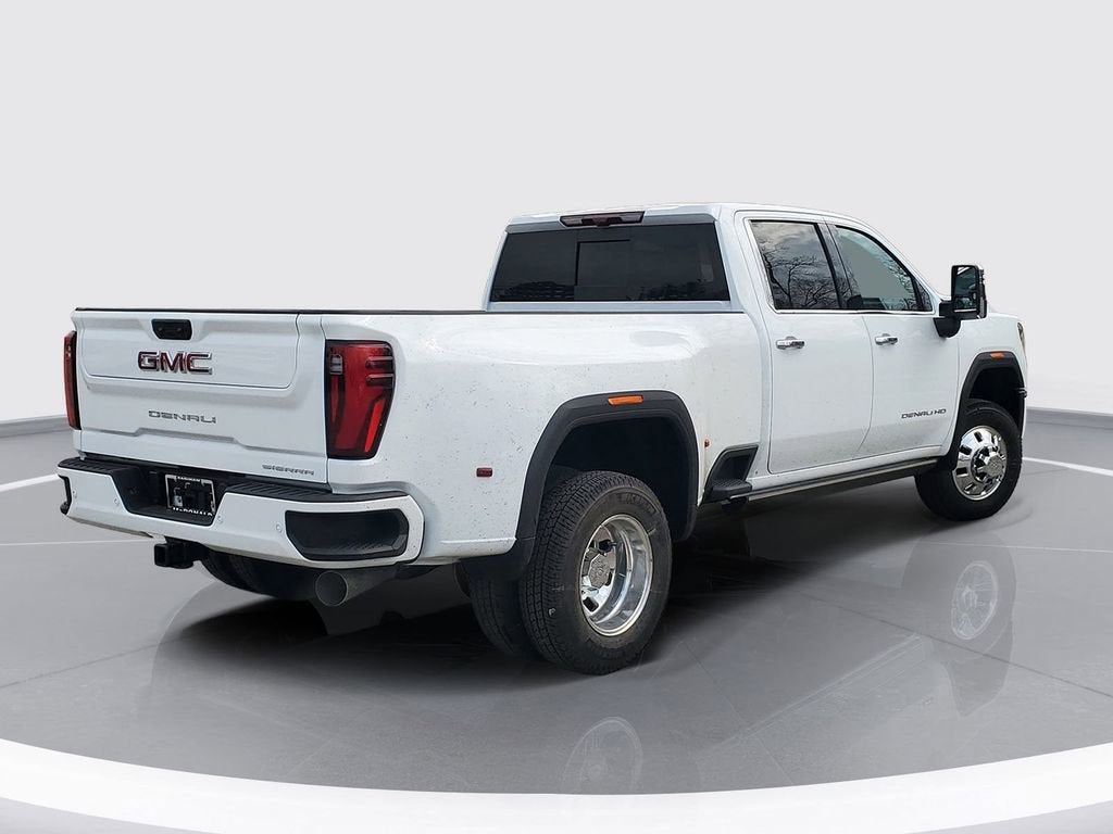 2026 GMC Sierra 3500 HD Denali DRW
