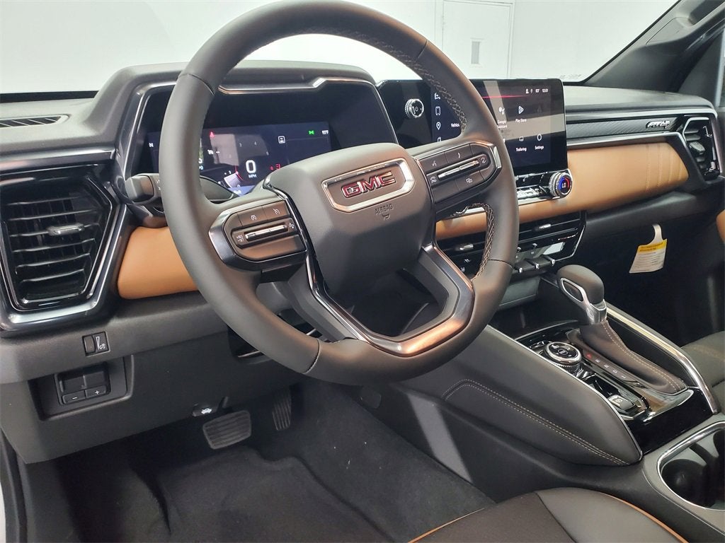 2025 GMC Canyon AT4
