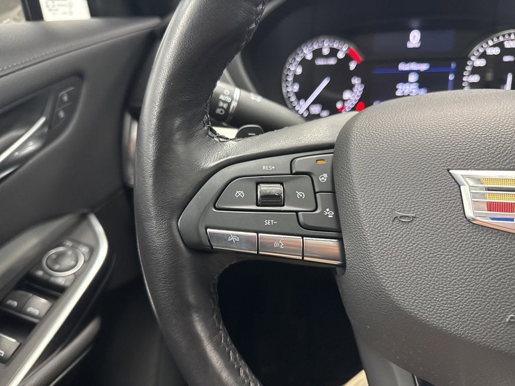 2020 Cadillac XT4 Premium Luxury