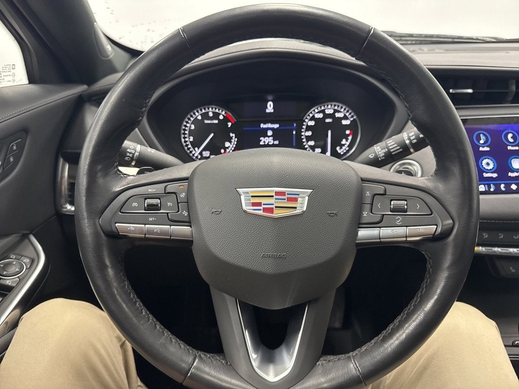 2020 Cadillac XT4 Premium Luxury