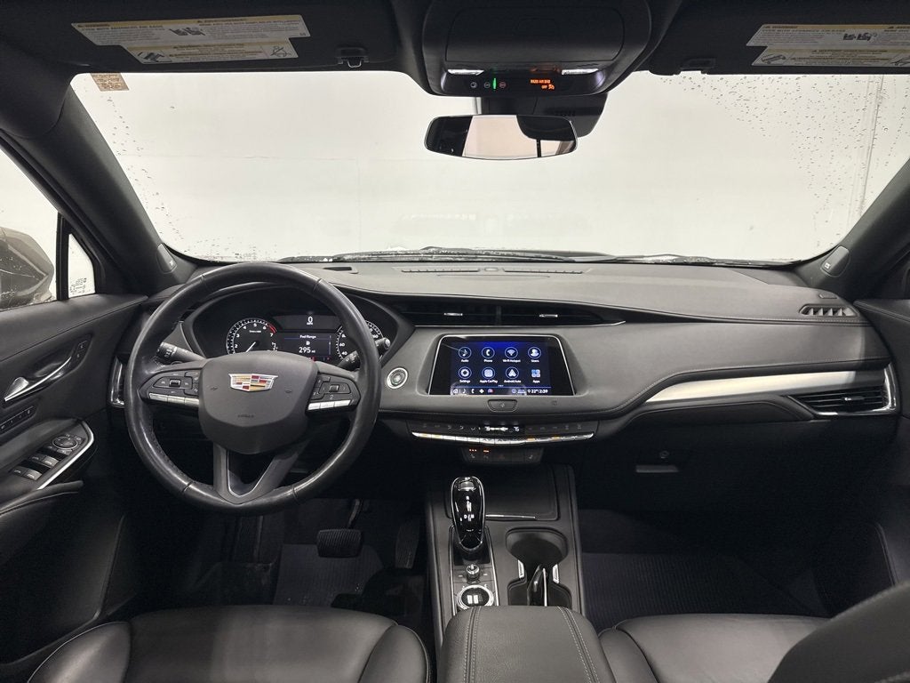 2020 Cadillac XT4 Premium Luxury