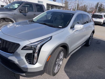 2022 Cadillac XT4 Premium Luxury