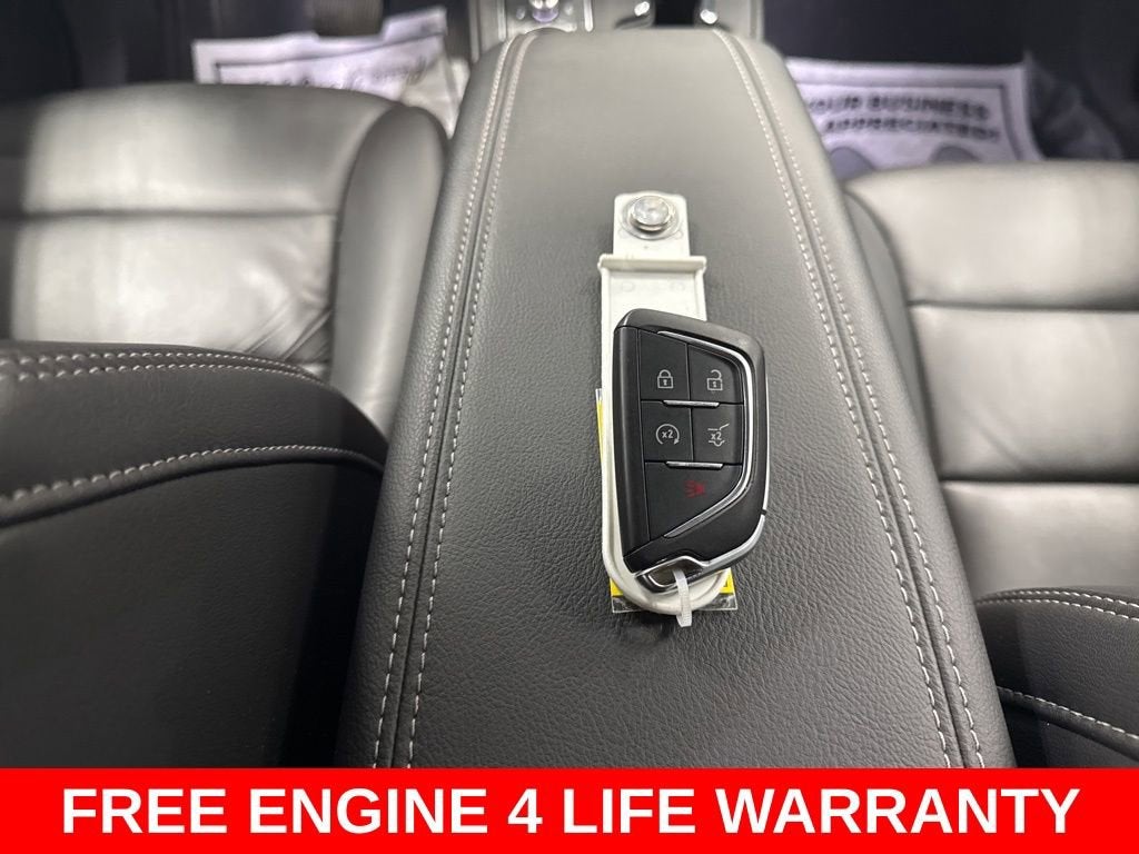 2024 Cadillac XT4 Premium Luxury