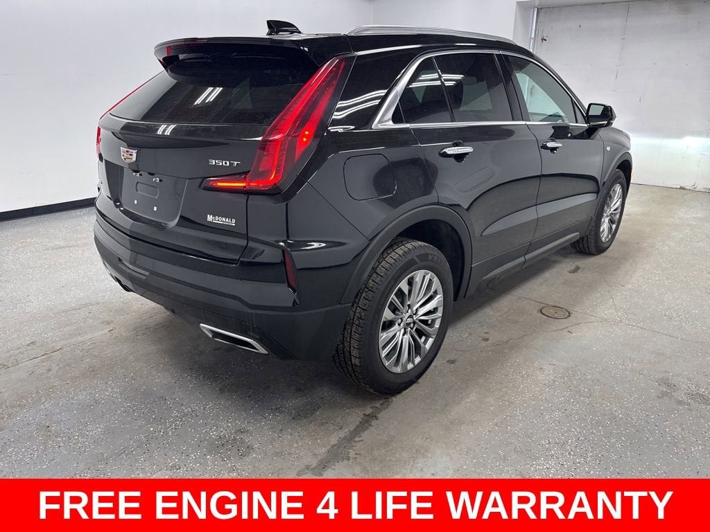 2024 Cadillac XT4 Premium Luxury