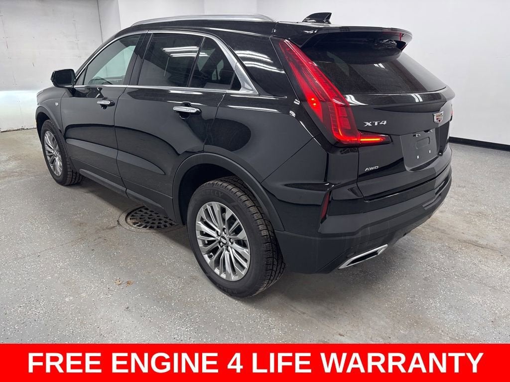 2024 Cadillac XT4 Premium Luxury