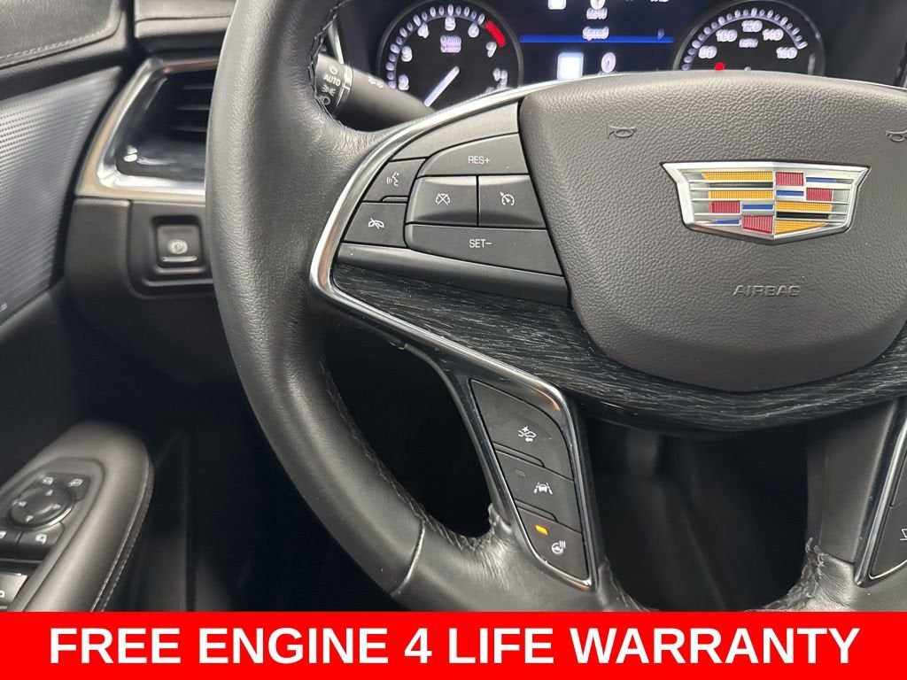 2023 Cadillac XT5 Premium Luxury