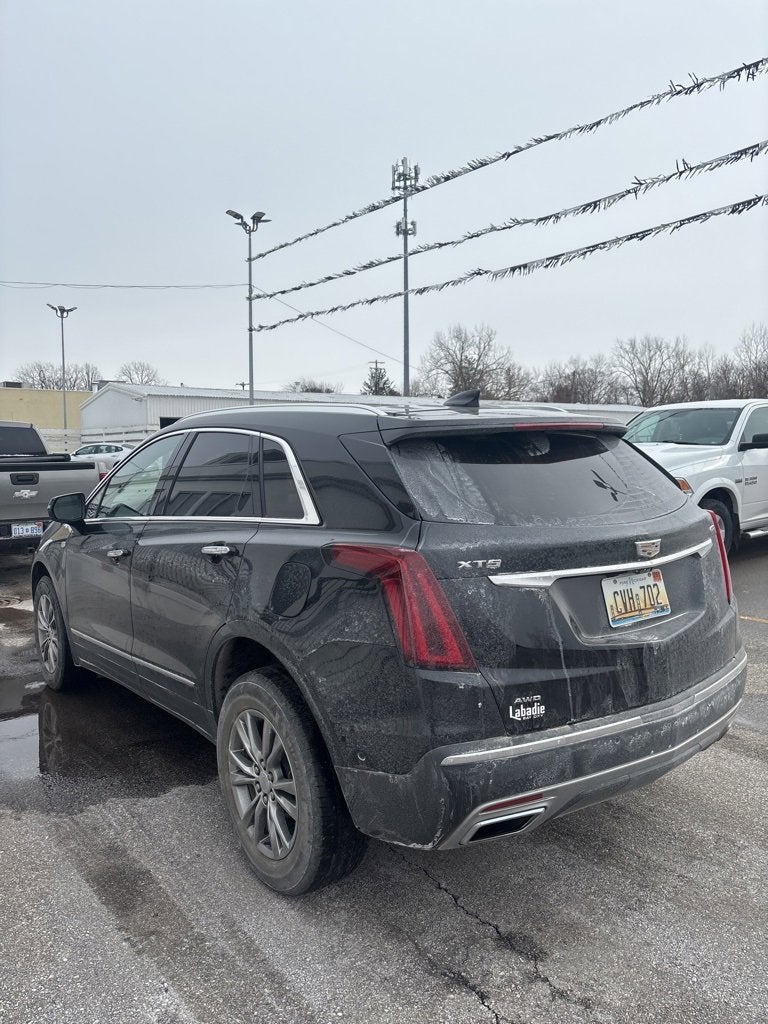 2022 Cadillac XT5 Premium Luxury