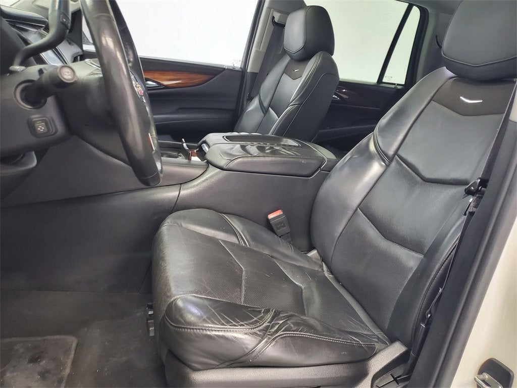 2015 Cadillac Escalade Luxury