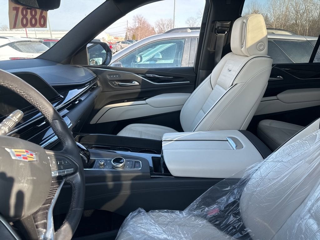 2021 Cadillac Escalade Sport
