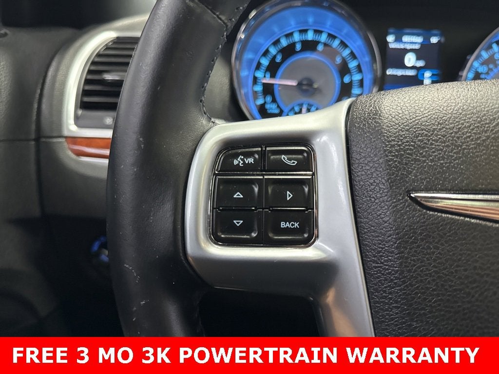 2013 Chrysler 300 Base