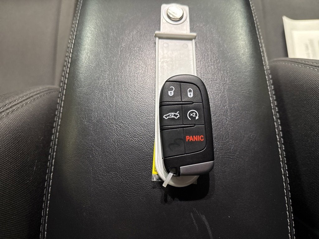 2015 Dodge Charger SE