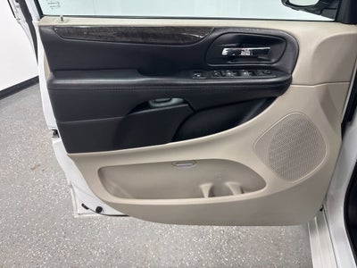 2020 Dodge Grand Caravan SE