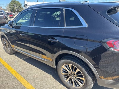 2021 Lincoln Nautilus Reserve