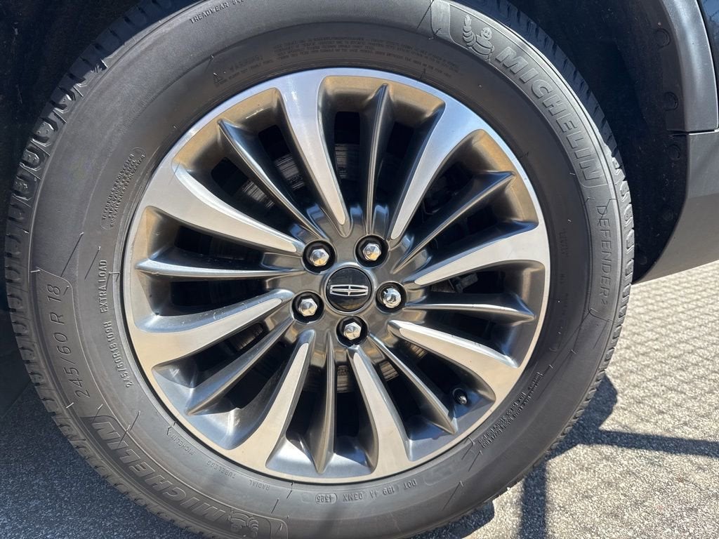 2021 Lincoln Nautilus Reserve