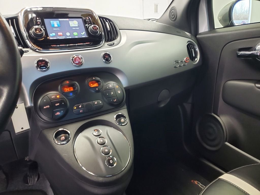2016 FIAT 500e Base