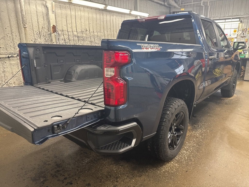 2022 Chevrolet Silverado 1500 Custom Trail Boss