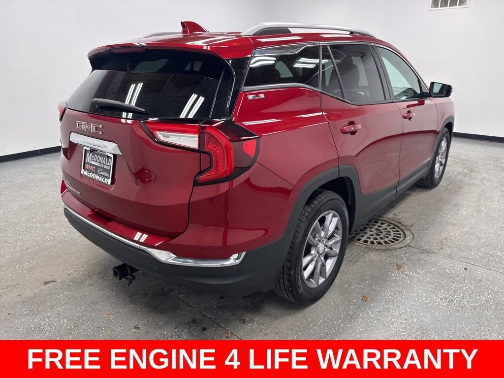 2023 GMC Terrain SLT