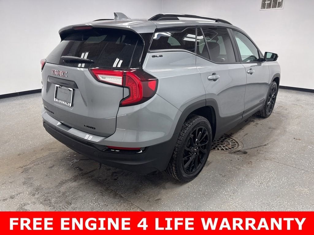 2023 GMC Terrain SLE