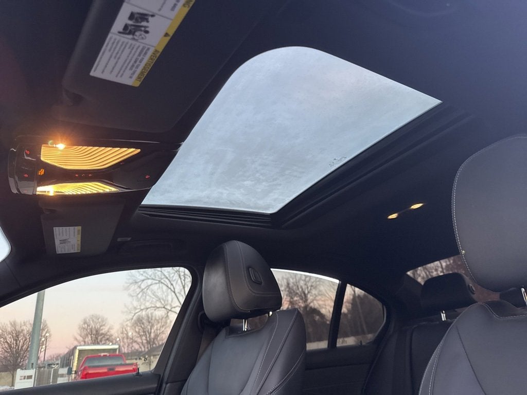 2021 BMW 3 Series 330e xDrive