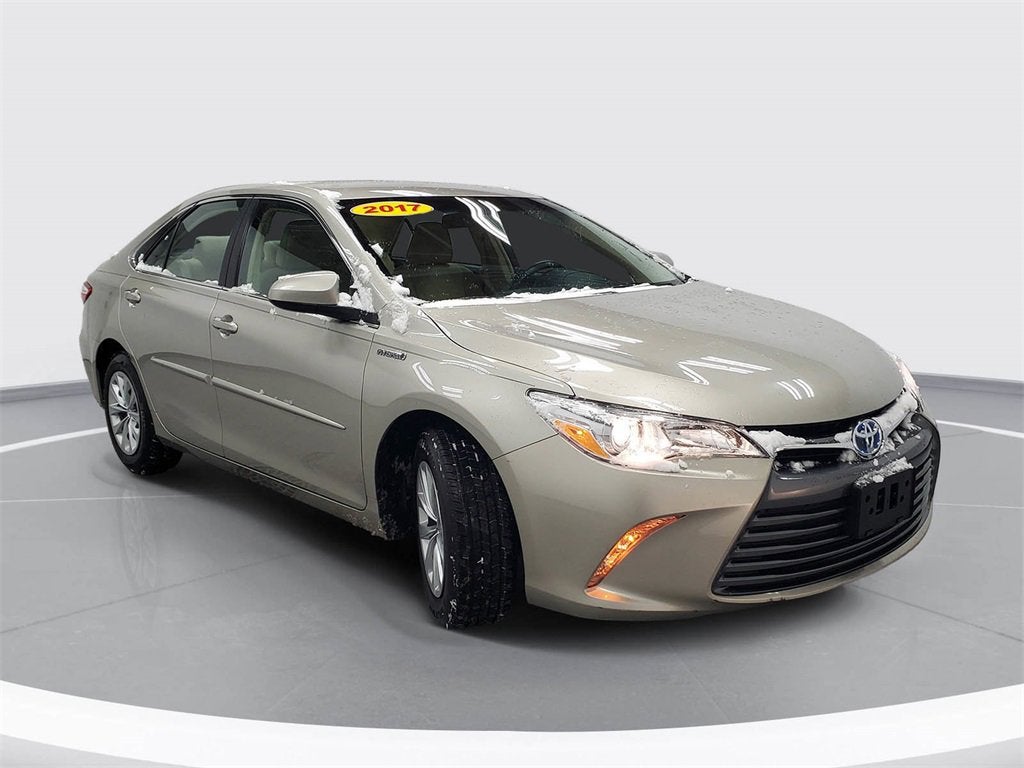 2017 Toyota Camry Hybrid LE