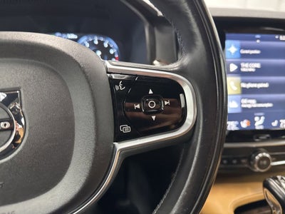 2018 Volvo S90 Momentum