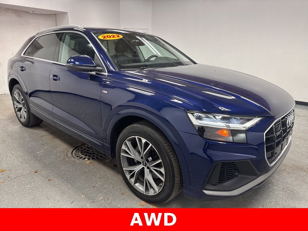 2022 Audi Q8 Base